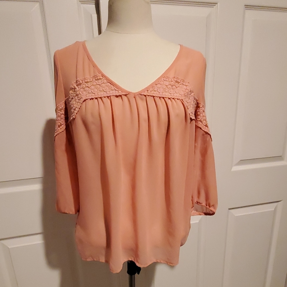 💞Lauren Conrad sheer blouse - Picture 1 of 5